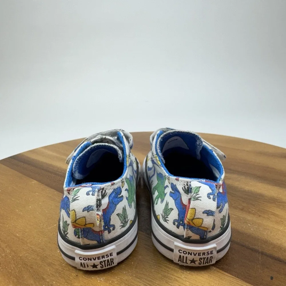 Little Kids Boys Converse Chuck Taylor All Star 2V Dino Sneakers Shoes Size 7 C